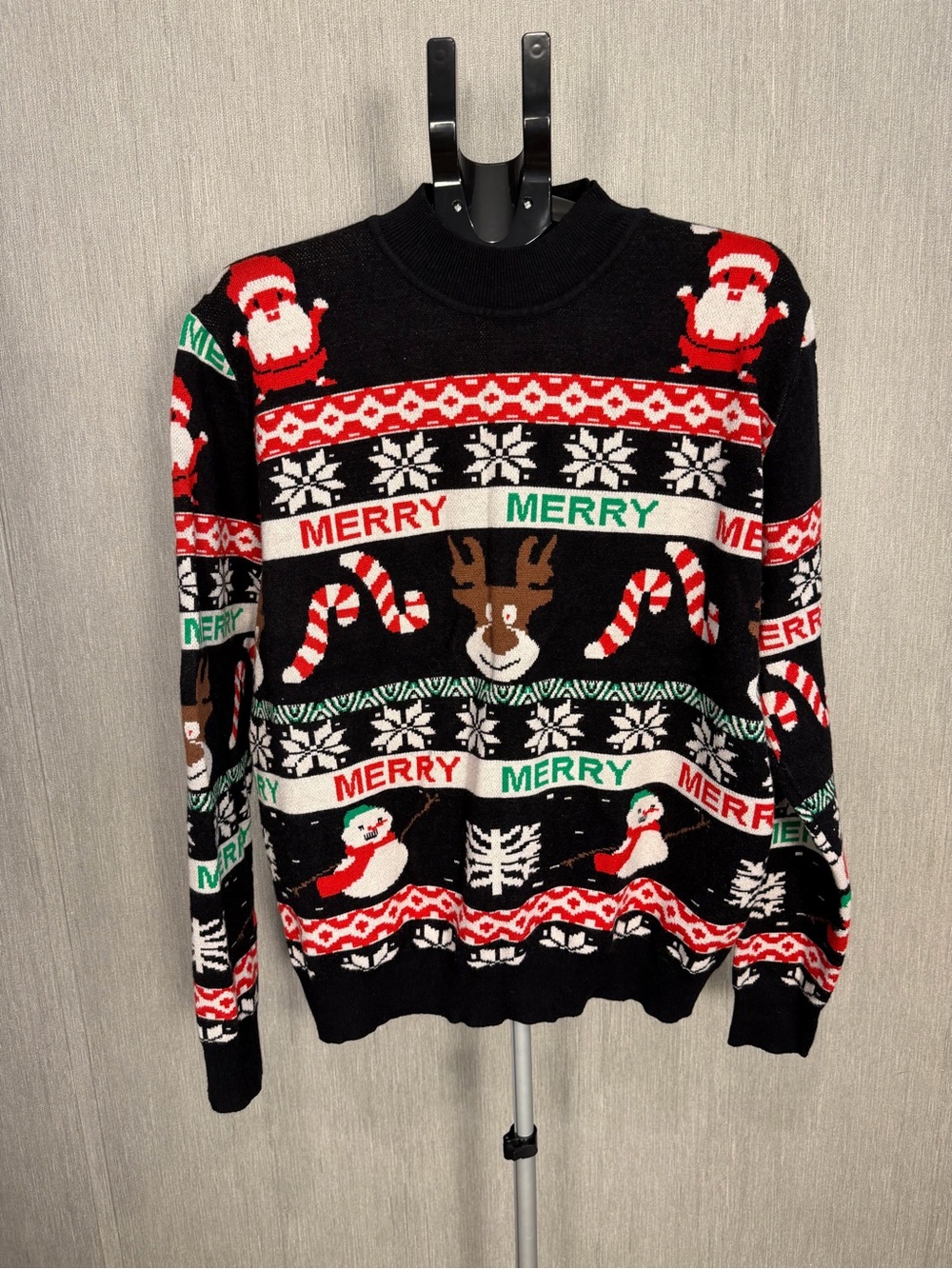 Men's Black Holiday 'Merry' Knit Sweater with Festive Motifs Size Large